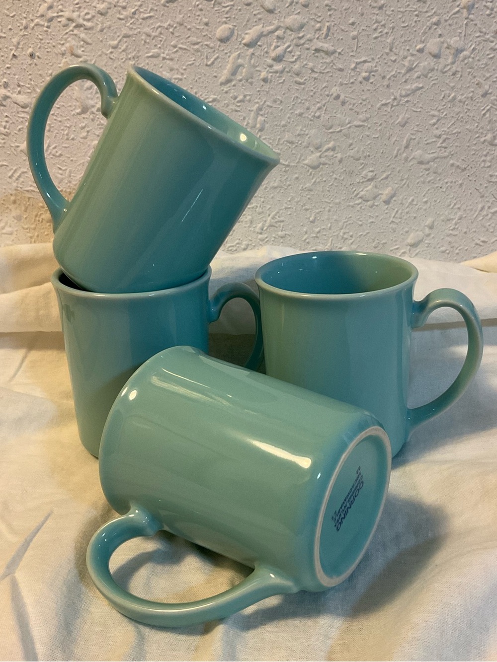 Set of 4 vintage Corning turquoise mugs